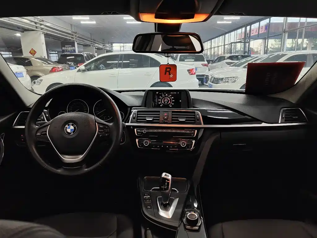 BMW 3 Series 2016