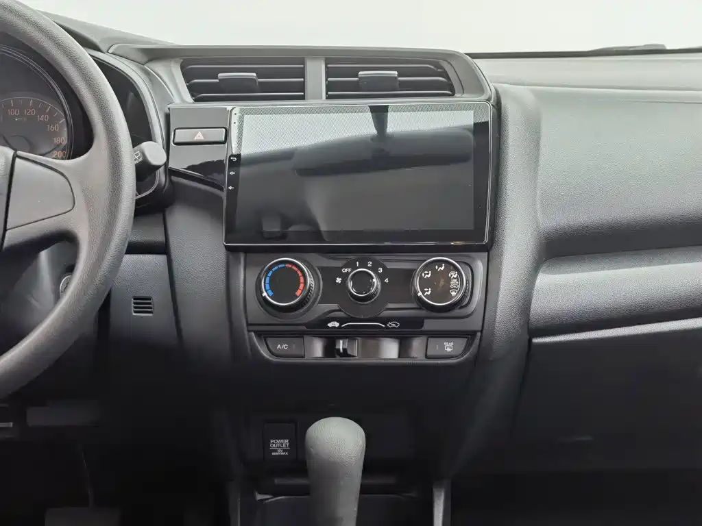 Honda Fit 2019 — фото 12