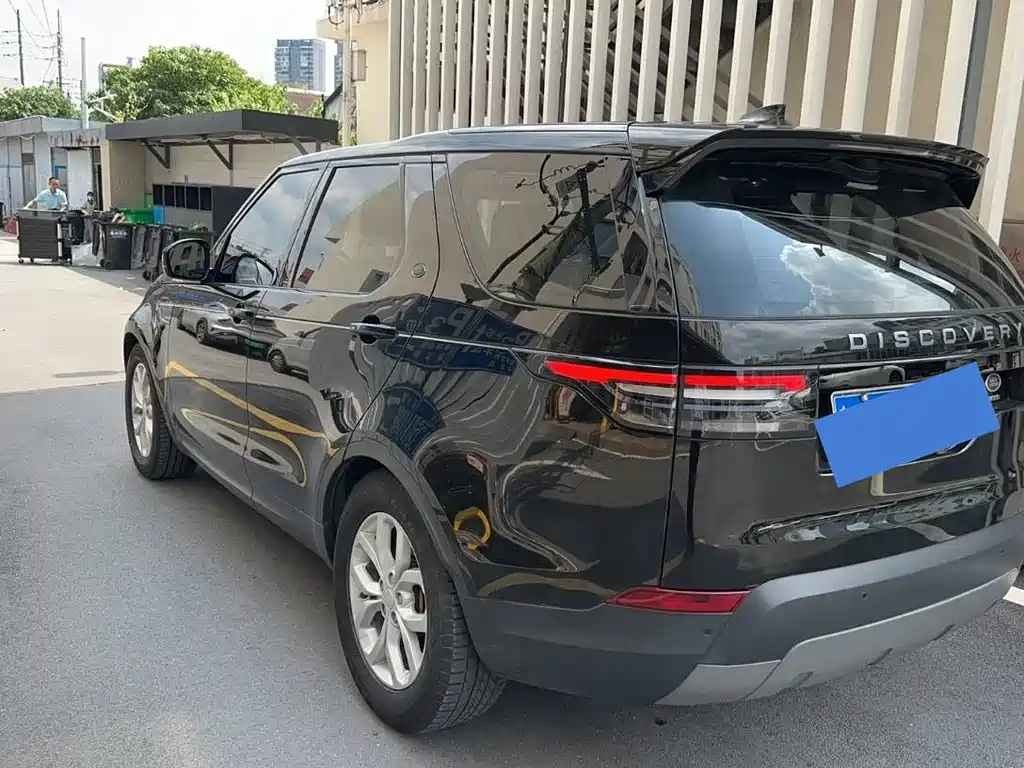 Land Rover Discovery 2019
