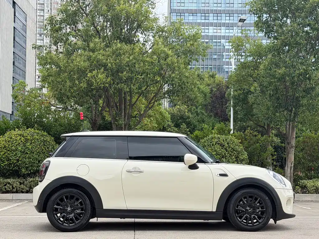 MINI Mini 2020