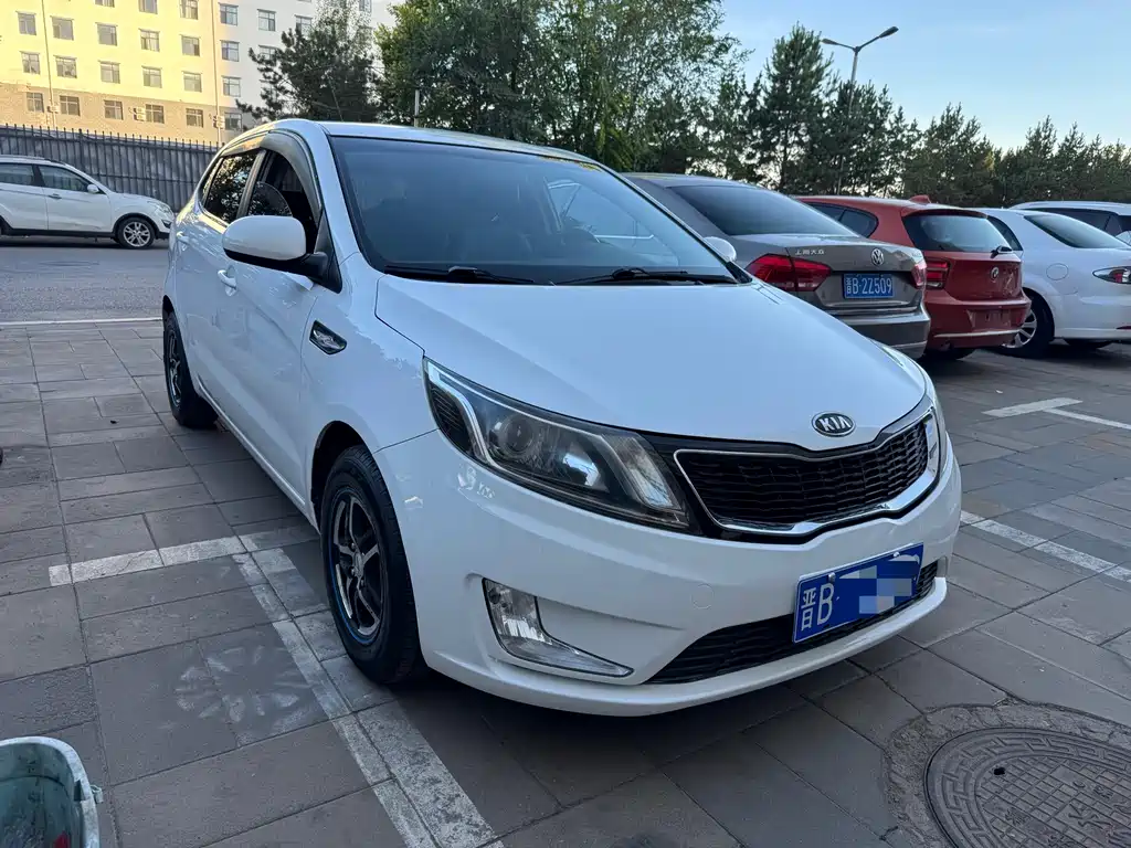 Kia K2 2012