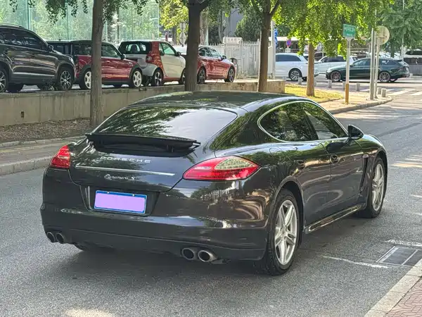 Porsche Panamera 2010