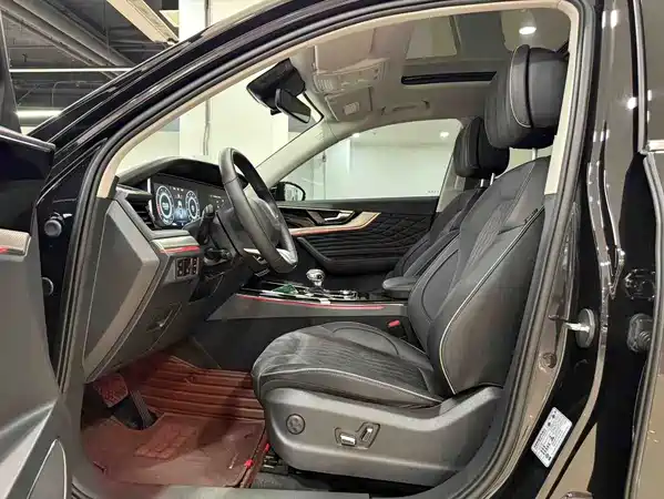 Hongqi HS5 2021