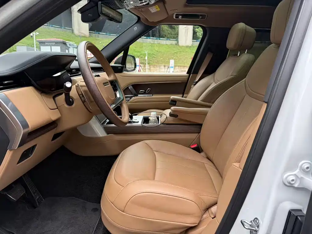 Land Rover Range Rover 2025
