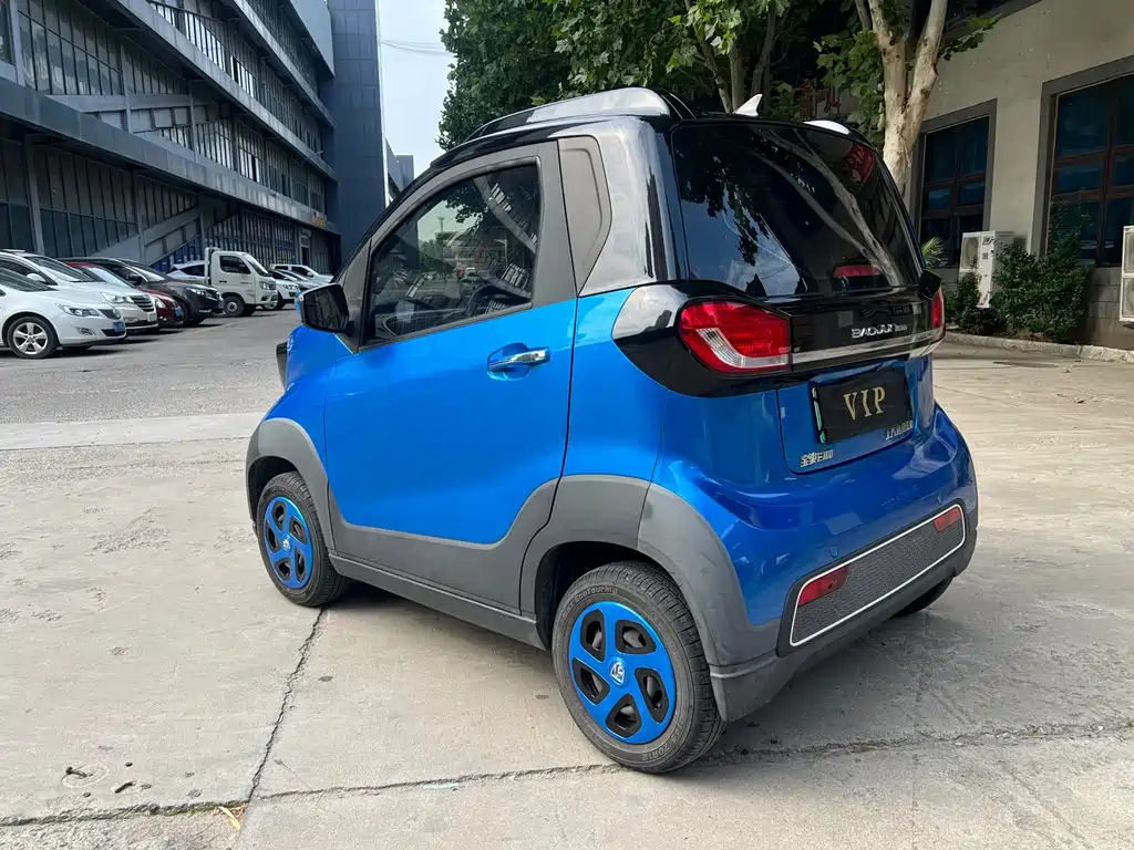 Baojun E100 2020