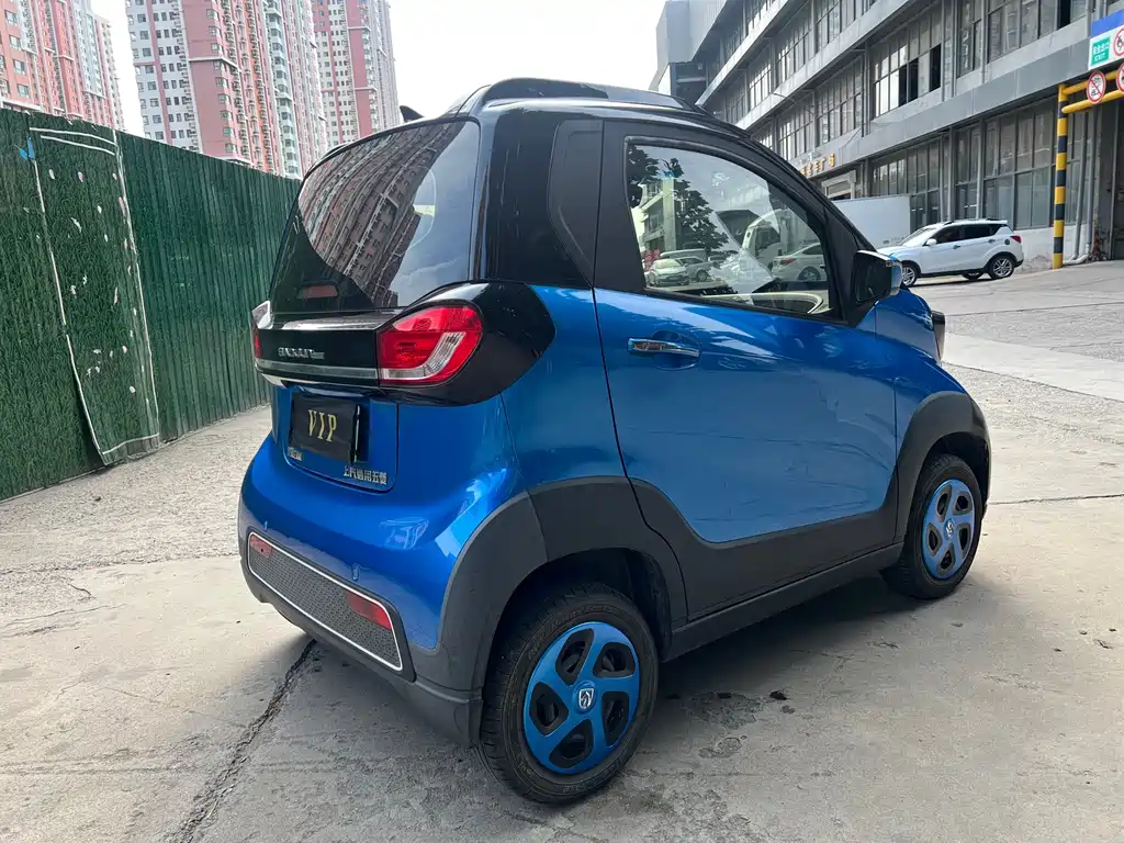 Baojun E100 2020