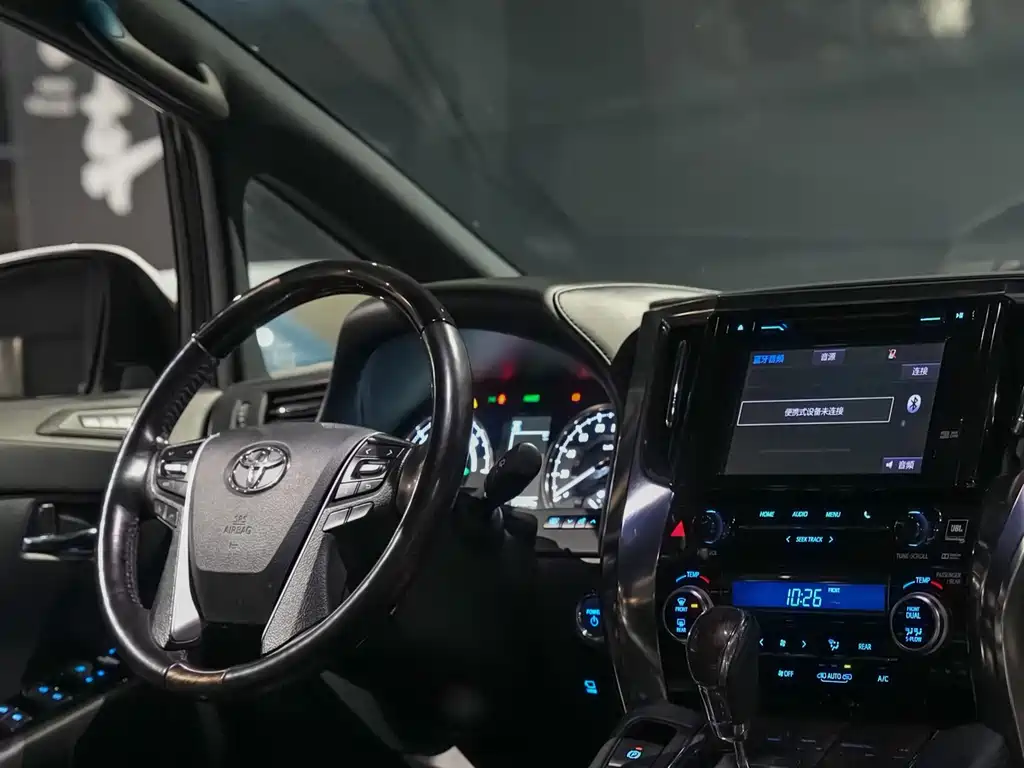 Toyota Vellfire 2019 — фото 8