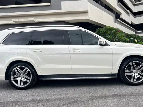 Mercedes-Benz GL-Class 2016