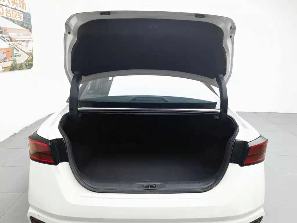 Nissan Teana 2020 — фото 16