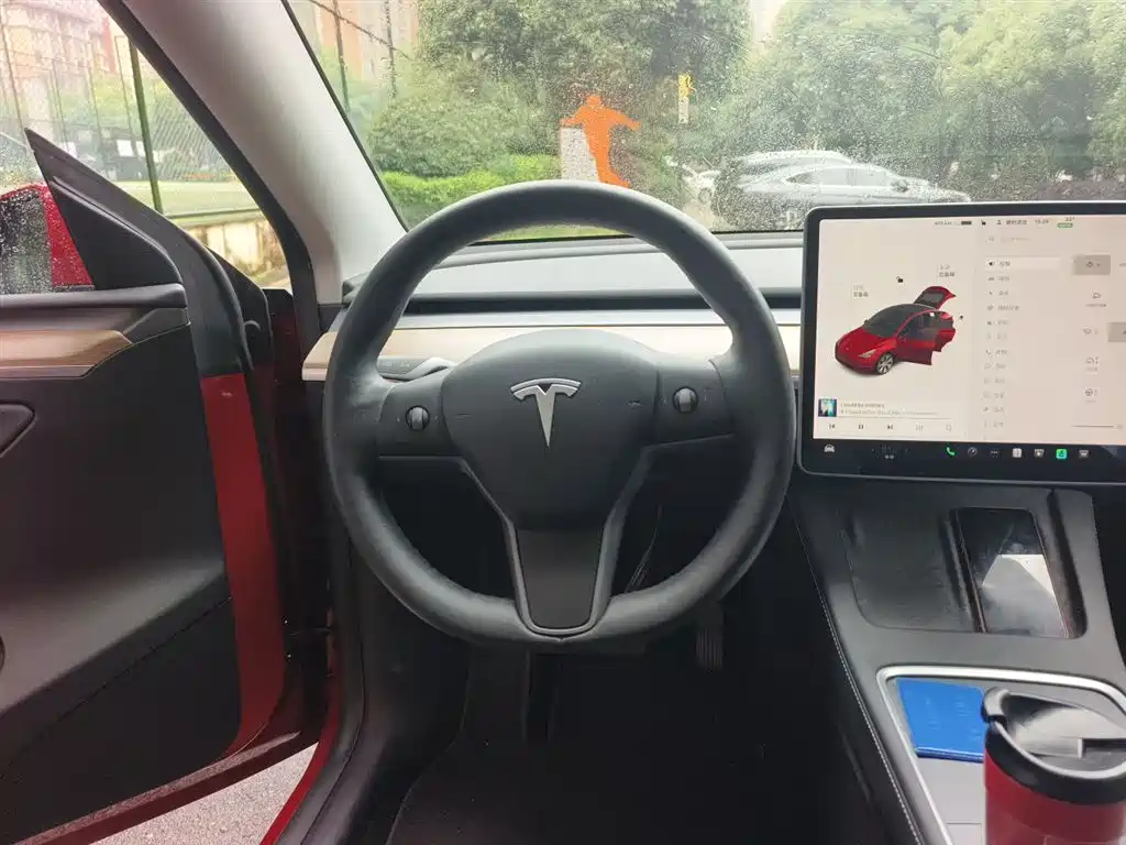 Tesla Model Y 2021 — фото 3
