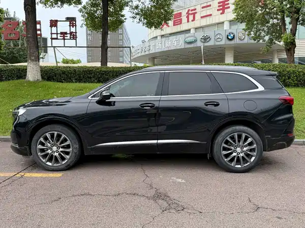 Buick Enclave 2021