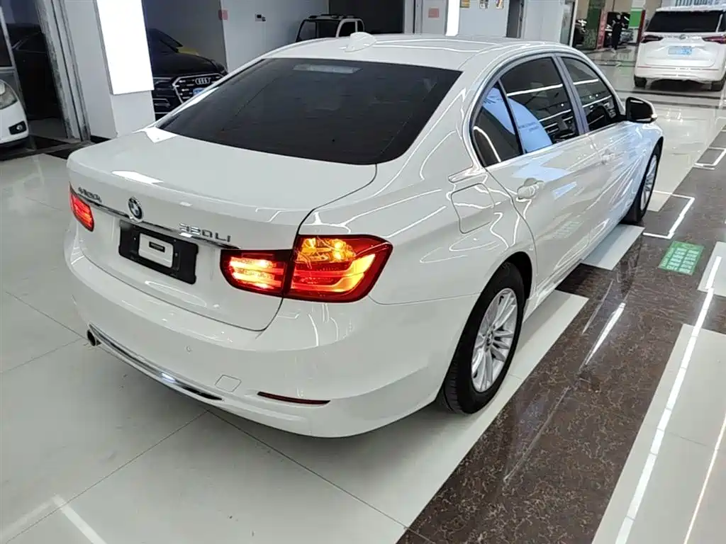 BMW 3 Series 2015 — фото 7