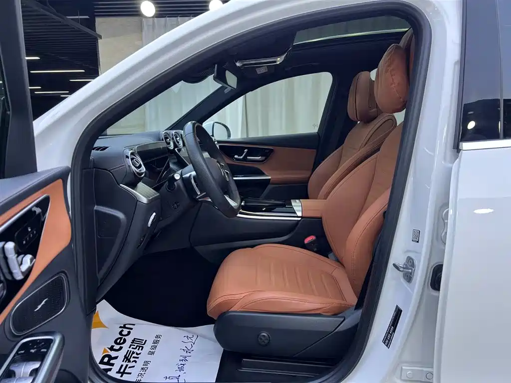 Mercedes-Benz GLC 2024