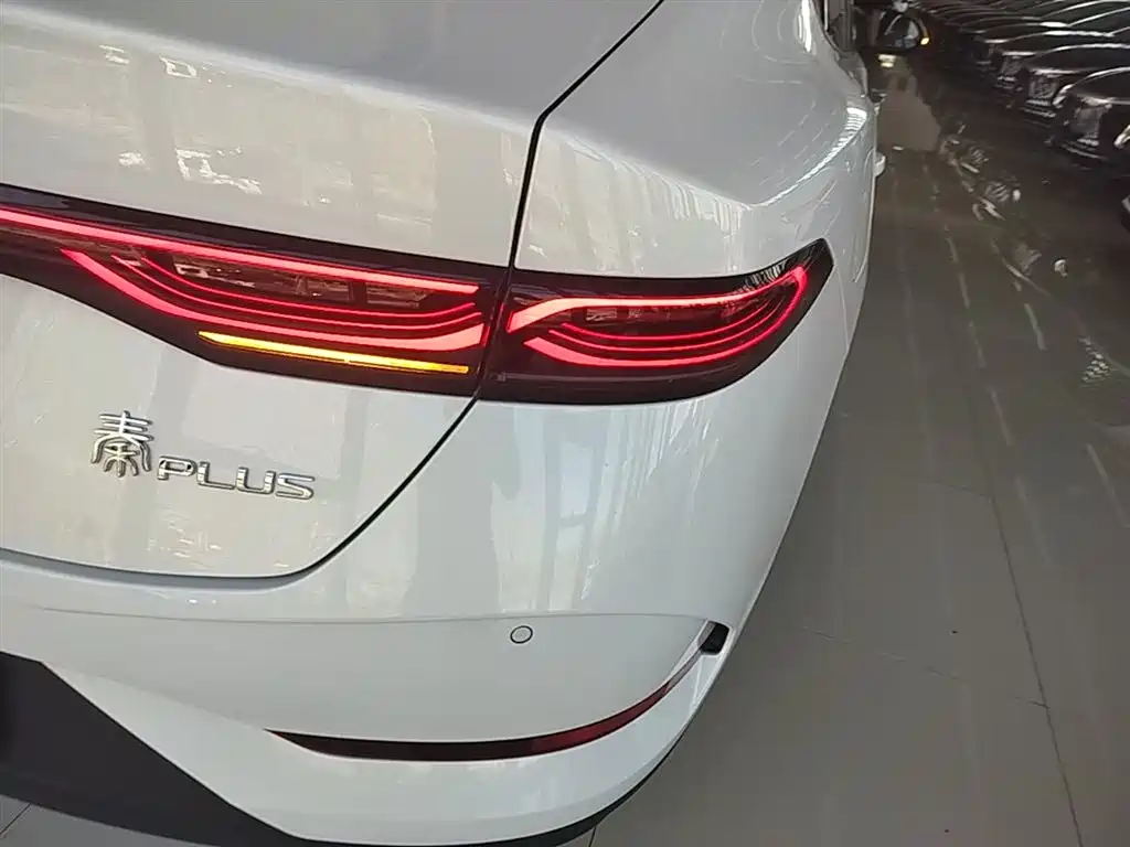 BYD Qin PLUS 2025 — фото 8