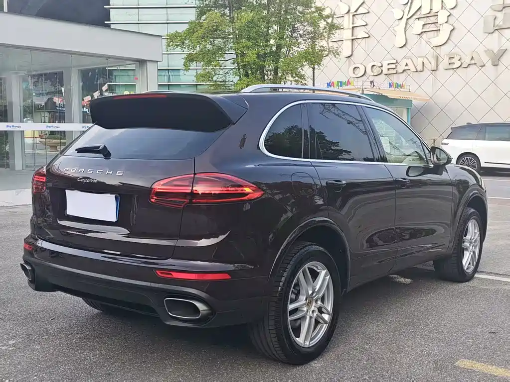 Porsche Cayenne 2016 — фото 6