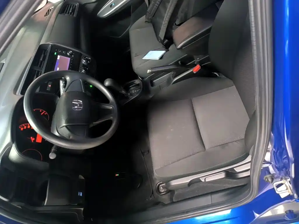 Honda Fit 2018 — фото 15