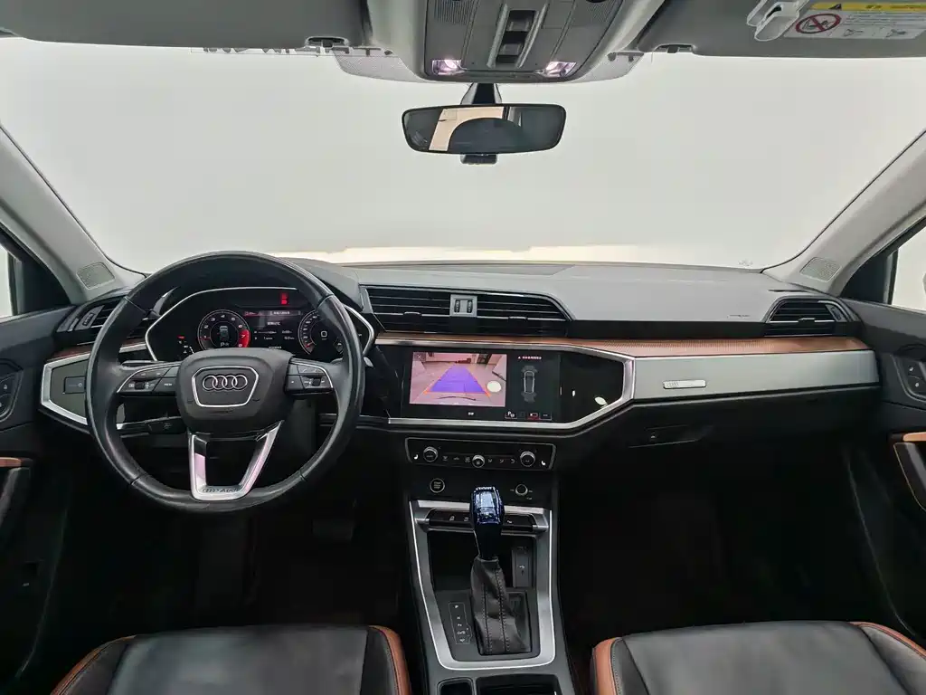 Audi Q3 2022 — фото 10
