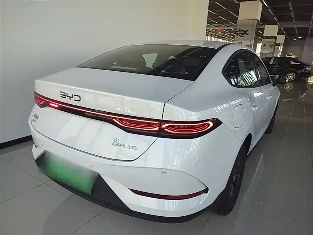 BYD Qin PLUS 2025 — фото 7