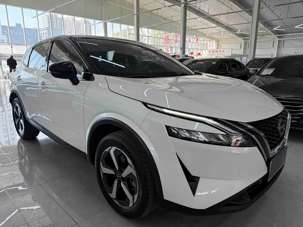 Nissan Qashqai 2023 — фото 3