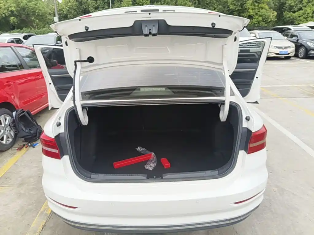 Volkswagen Lavida Pure Electric 2021 — фото 15
