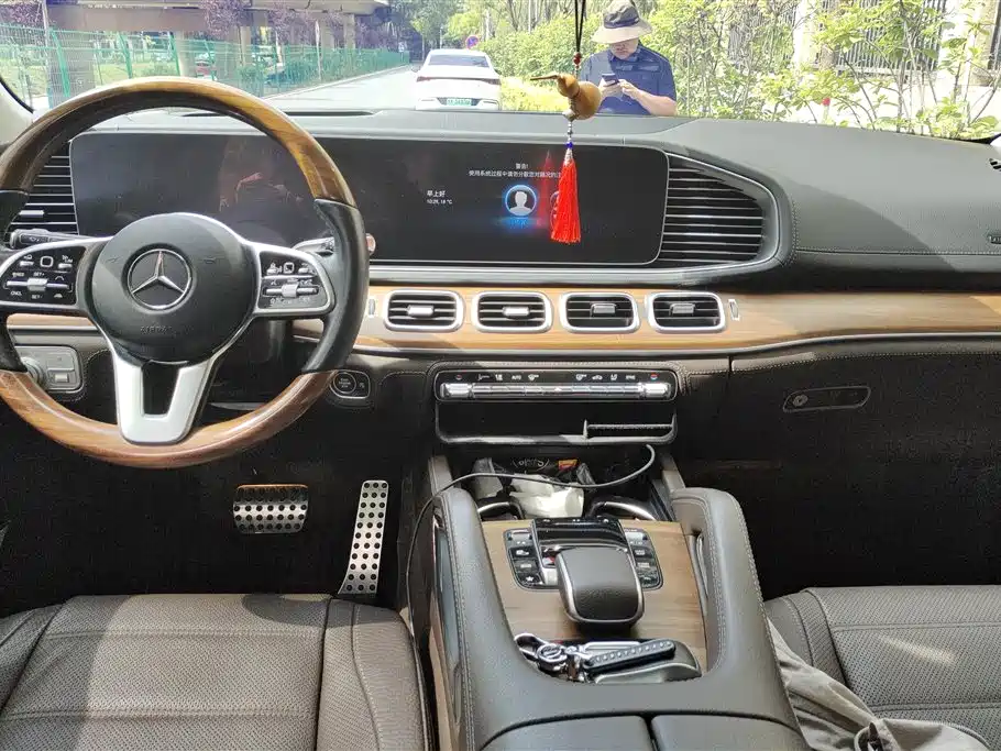Mercedes-Benz GLS 2022 — фото 12