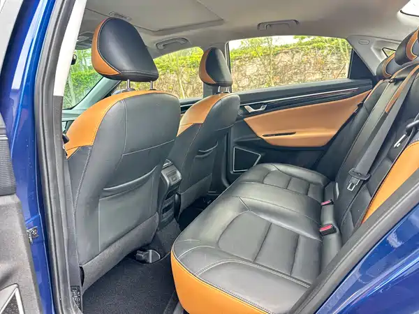 Geely Emgrand GL 2020