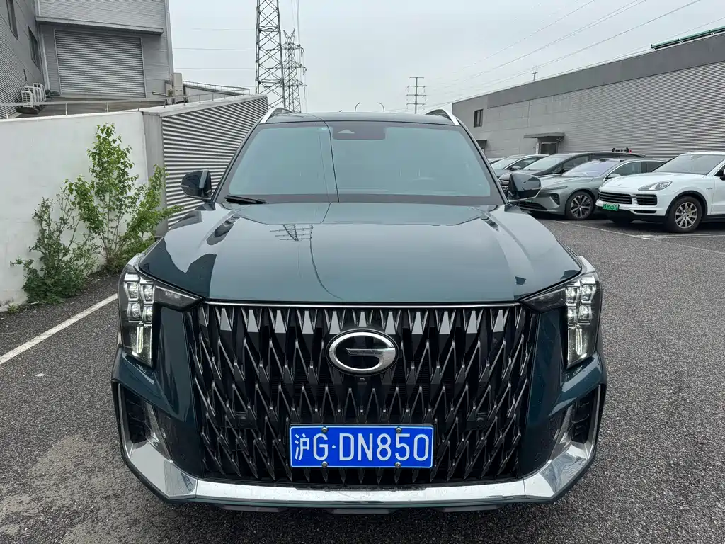 GAC Motor Trumpchi GS8 2022 — фото 4