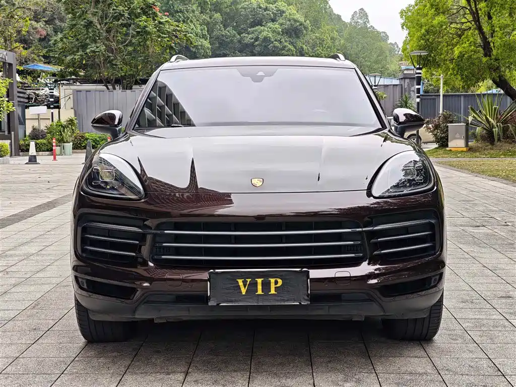 Porsche Cayenne 2018 — фото 2