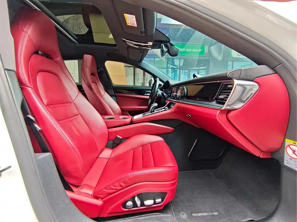 Porsche Panamera 2018 — фото 9