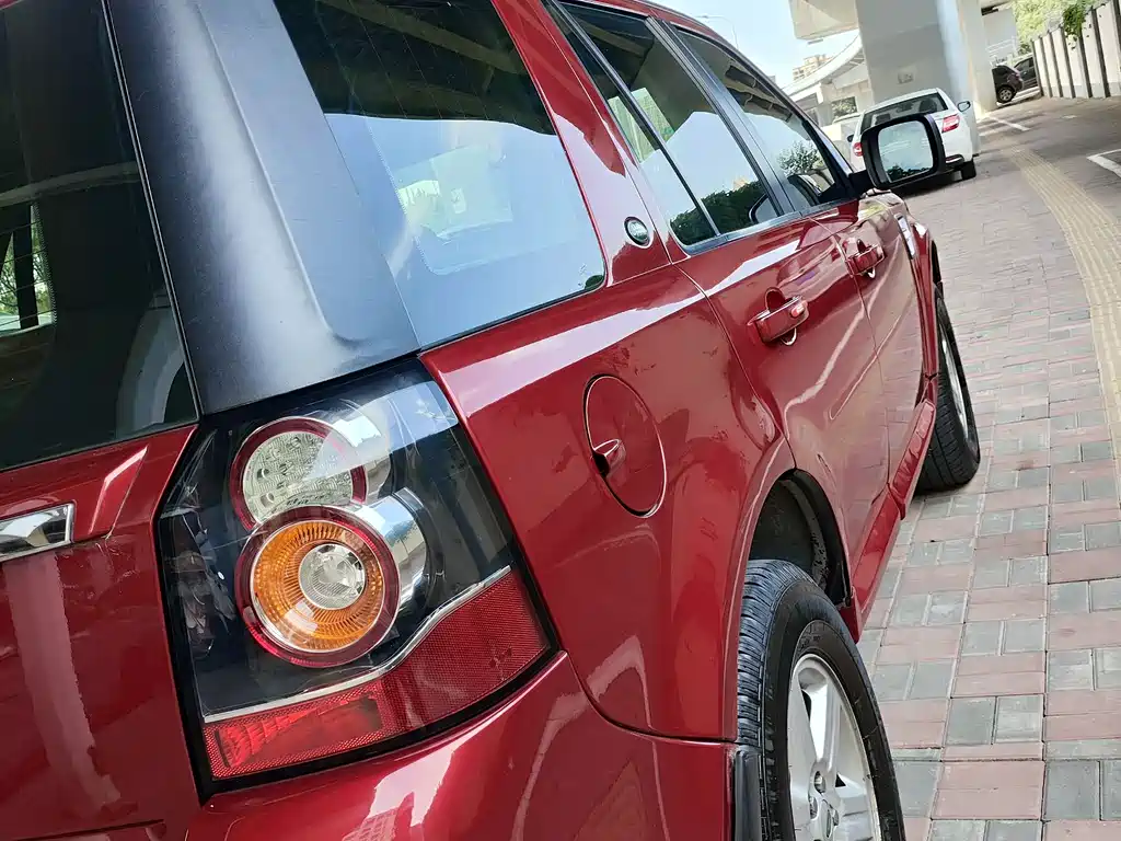 Land Rover Freelander 2 2013 — фото 29