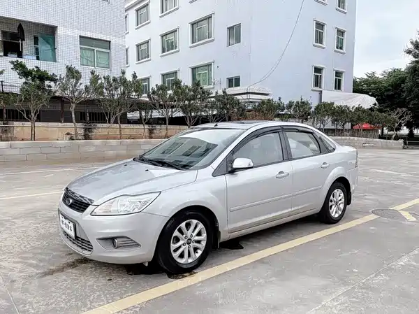 Ford Focus 2011