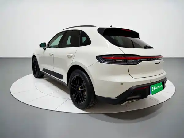 Porsche Macan 2023