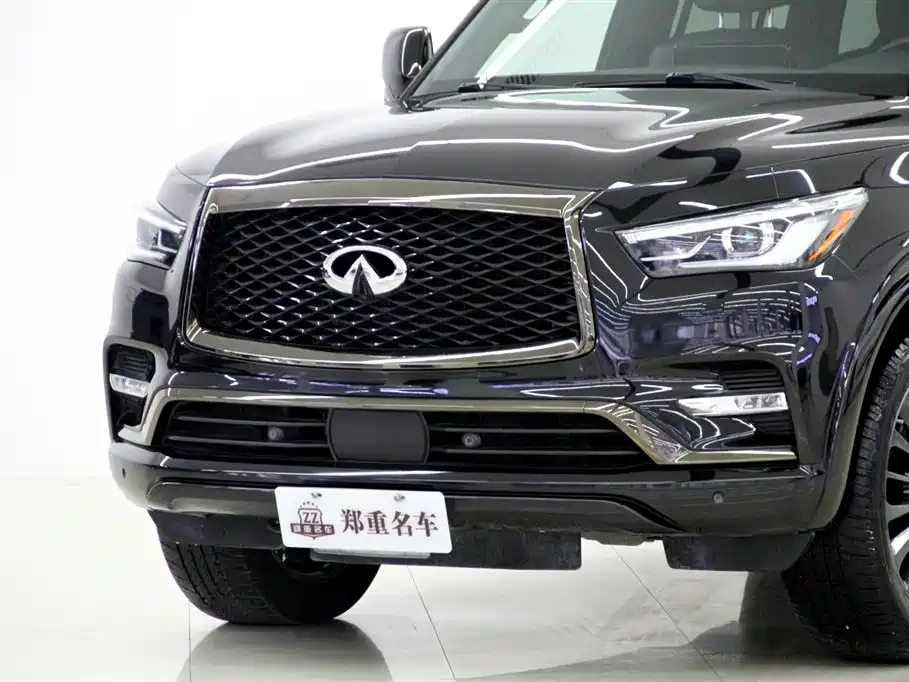 Infiniti QX80 2023 — фото 32
