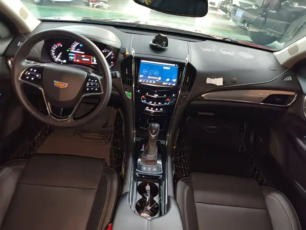 Cadillac ATS-L 2018 — фото 10