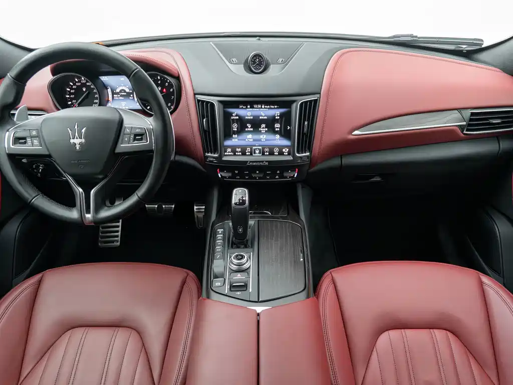 Maserati Levante 2019 — фото 17