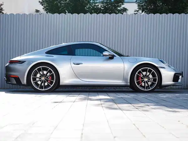 Porsche 911 2020