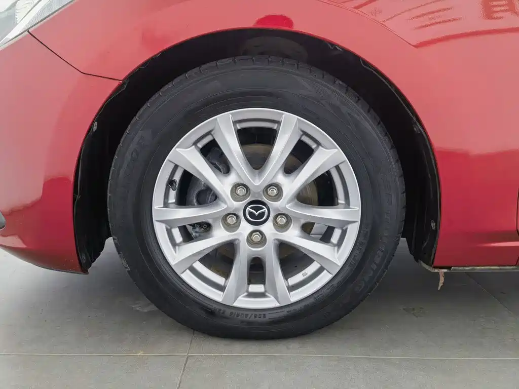 Mazda 3 Axela 2015 — фото 17