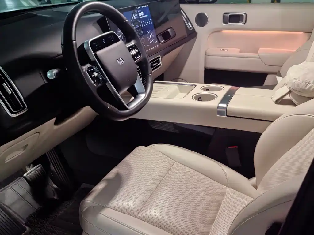 Li Auto Li L9 2024
