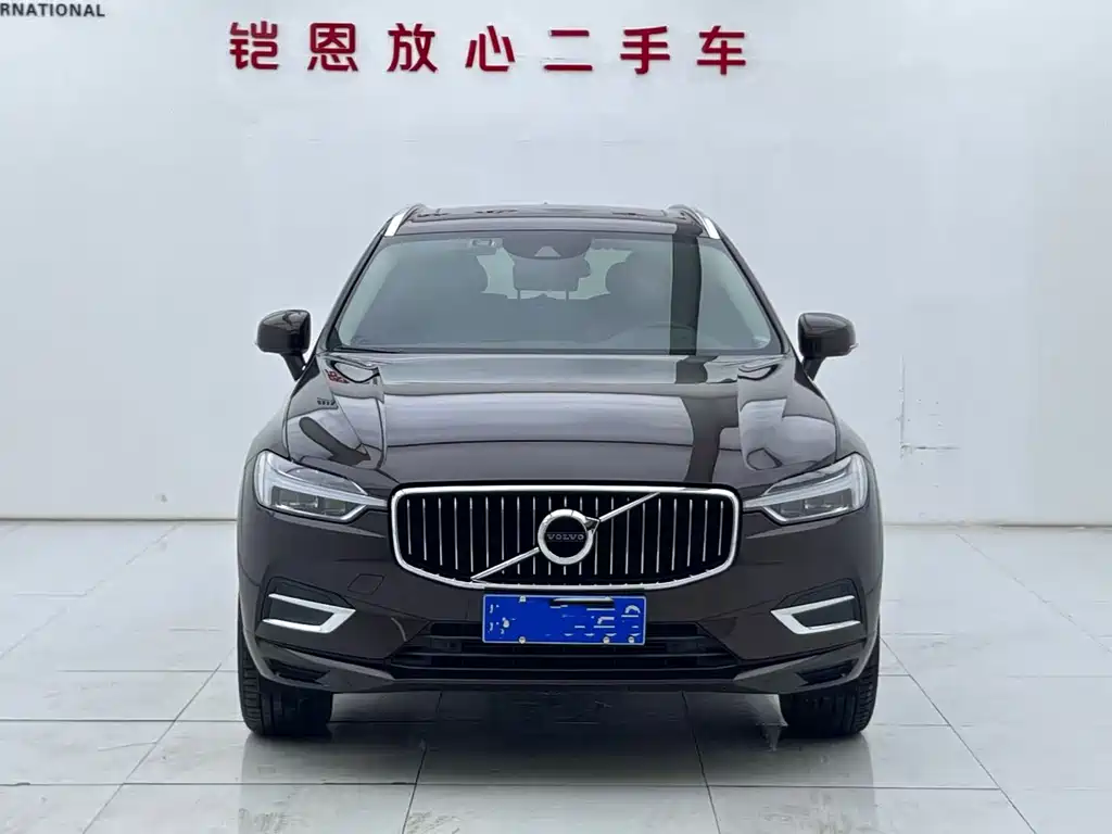 Volvo XC60 2020 — фото 2