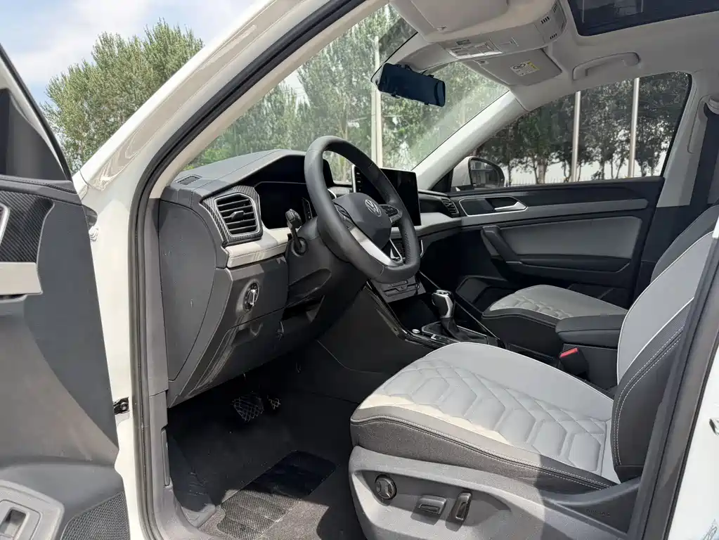 Volkswagen Tayron 2023