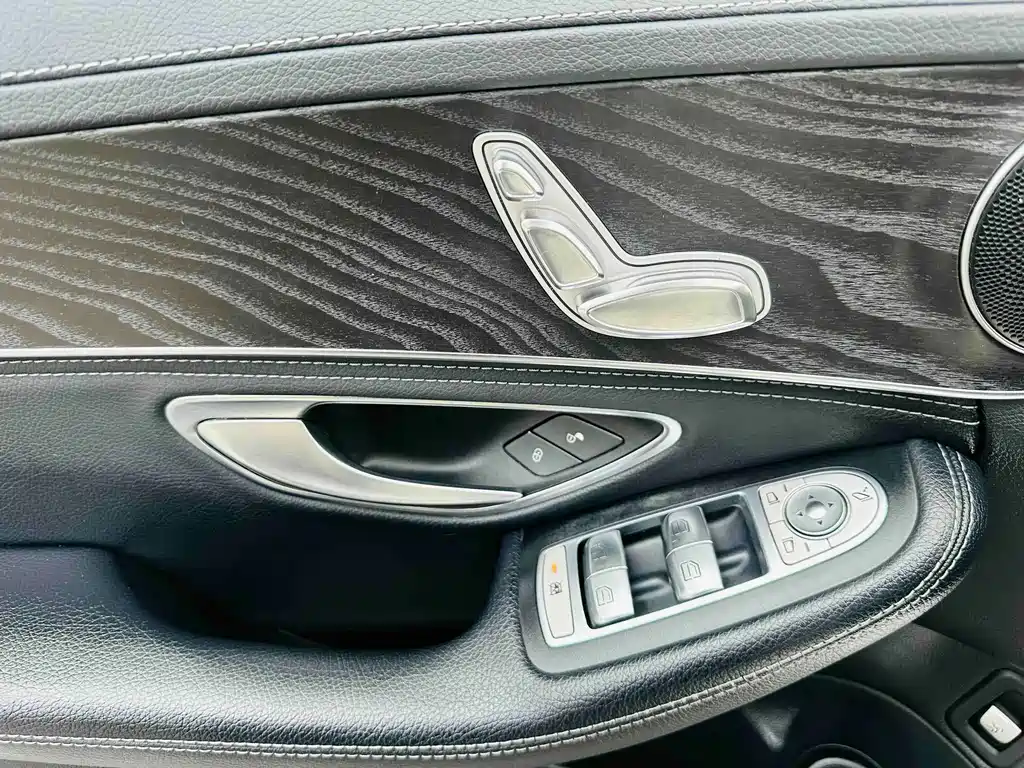 Mercedes-Benz C-Class 2016 — фото 9