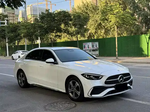 Mercedes-Benz C-Class 2022