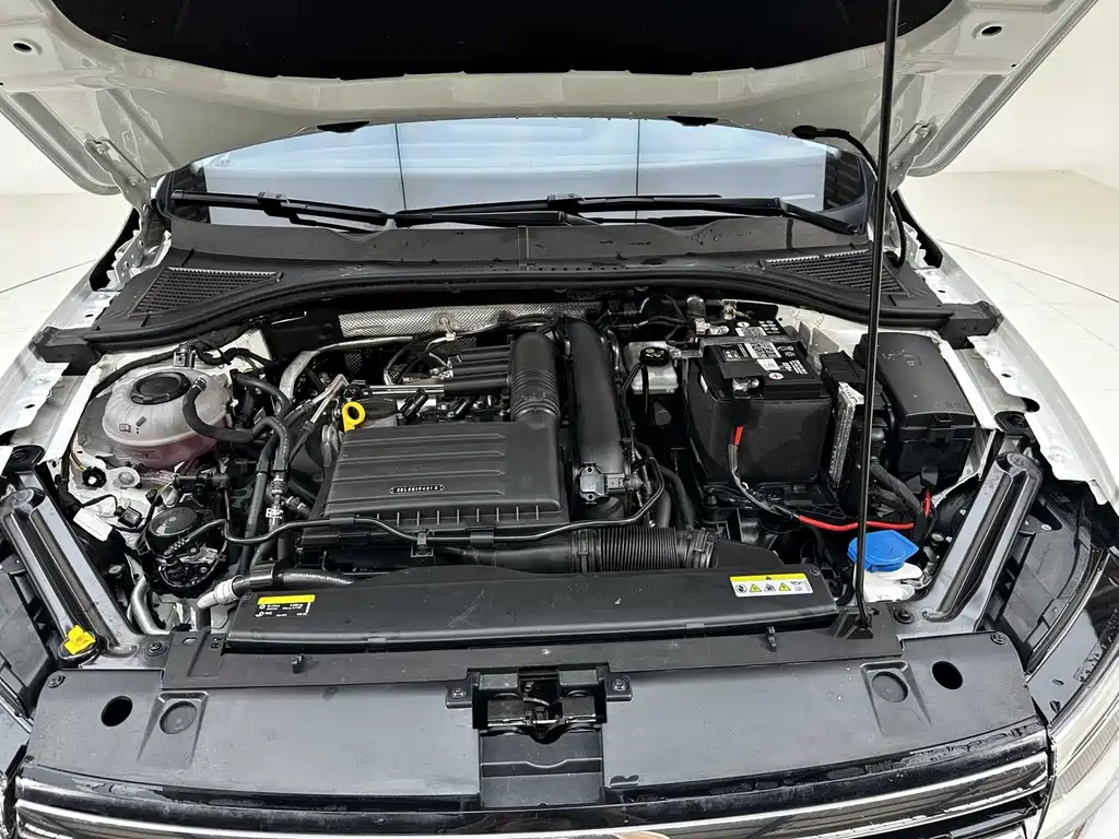 Volkswagen Bora 2023 — фото 25