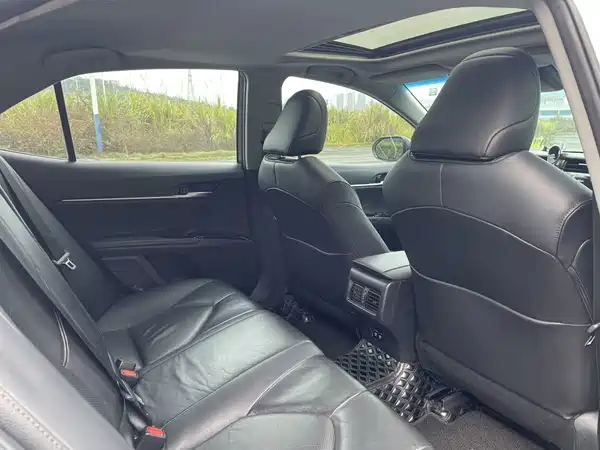 Toyota Camry 2018