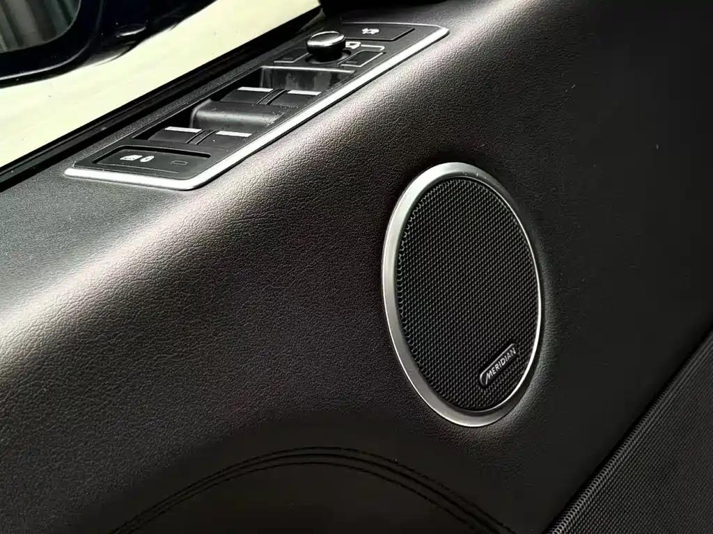 Land Rover Range Rover 2018 — фото 9