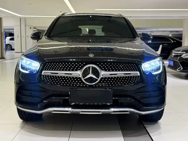 Mercedes-Benz GLC 2023