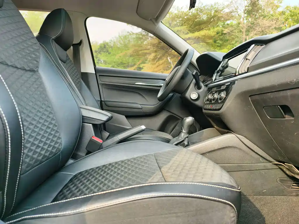 Skoda Kamiq 2020 — фото 15