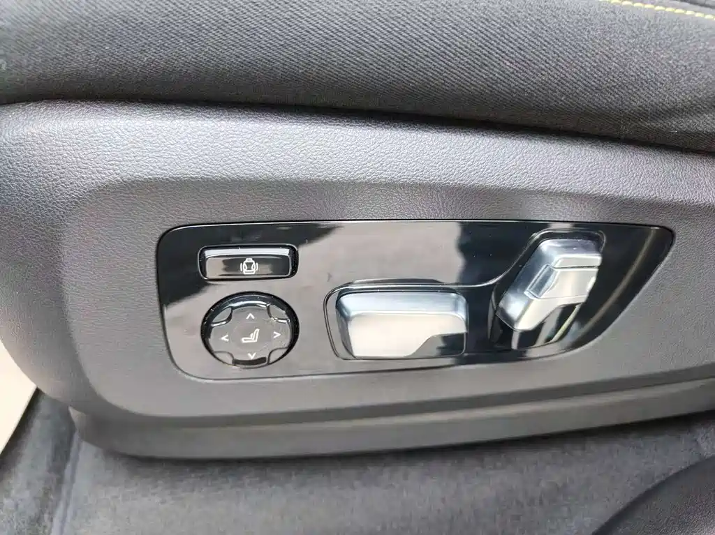 BMW X5 2025 — фото 13