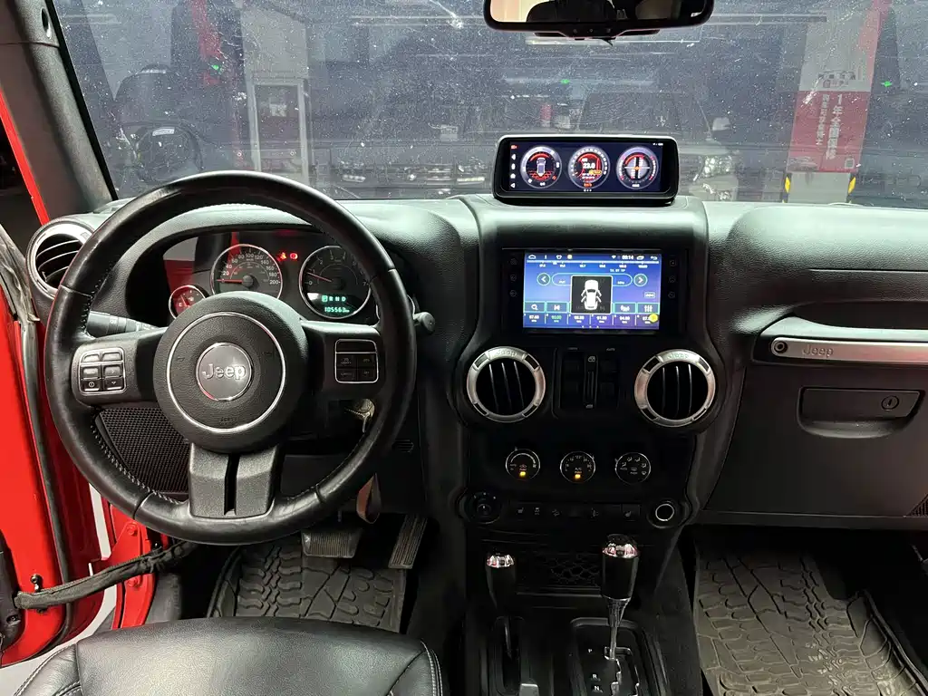 Jeep Wrangler 2018 — фото 7