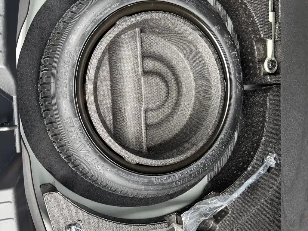 Mazda 3 Axela 2021 — фото 10